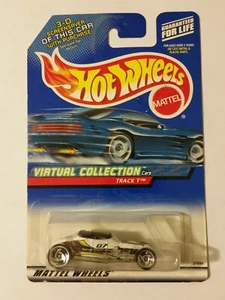 HOT WHEELS TRACK T 2000-127 (CP03) 3-D SCREEN SAVER WITH THIS CAR! BUY IT NOW! - Picture 1 of 2
