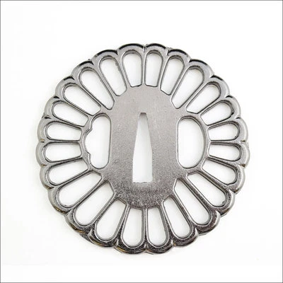 Tsuba Katanas des Samurai Japonais