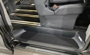 Alfombras peldaños de entrada adecuados para Ford Transit Tourneo Custom a partir de 2023 - Imagen 1 de 5