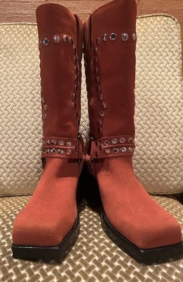 Jeffrey Campbell Juvenile Tan Silver Stud Square Toe Pull On Western Boots 8.5M - Image 1 of 4