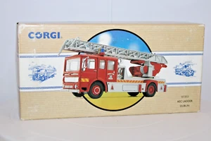 Corgi Classics #97353 AEC Turntable Ladder - Dublin FB - Picture 1 of 13