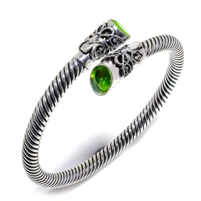 Peridot Gemstone 925 Sterling Silver Cuff Bracelet Adst. K697 - Image 1 of 4
