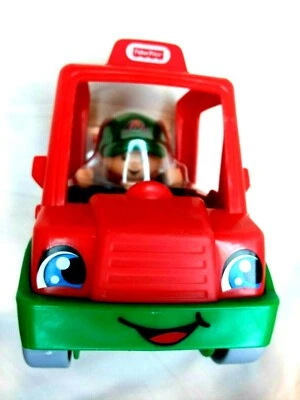 Veículo de entrega de pizza com motorista e caixa de pizza Mattel idades 3+ - Imagem 1 de 4