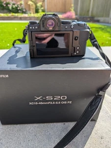 Fujifilm X-S20 with XF 15-45mm F-4 lens 3.5-5.6 Low Shutter - Picture 1 of 4