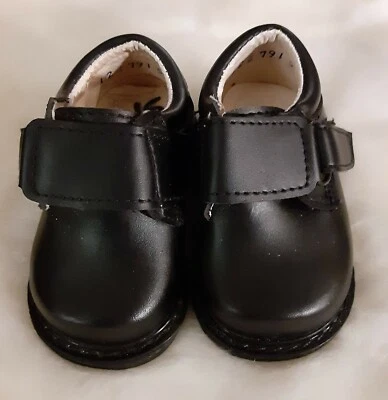 Baby boys size 3 Christmas party black leather dress shoes hook and loop closure - Image 1 of 3