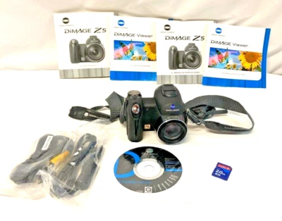 Konica Minolta Dimage Z5 5MP Digital Camera with 12x Anti-Shake Zoom Black - Image 1 of 4