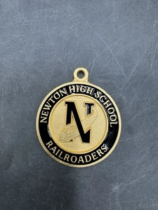 NEWTON HIGH SCHOOL RAILERS RAILROADERS KANSAS KS Challenge Coin Medal - Picture 1 of 3