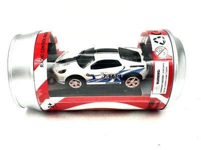 Mini RC Soda Can Race Radio Control Racing Series Coche 2.4 GHz Blanco Negro Raya Foto 1 de 3