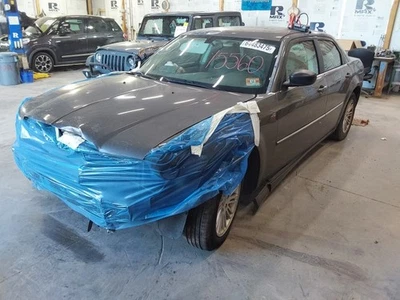 2009 Chrysler 300 2.7L Engine Motor OEM 110K Miles - LKQ437426765 - Image 1 of 4