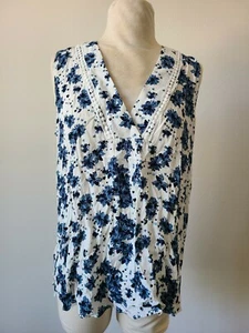Women’s _ Blue Floral print with Embroidery contrast deco V-Neck Tank Top - Picture 1 of 6