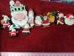 MIX LOT 10 CHRISTMAS BROOCHES SANTA CLAUS - Picture 1 of 11