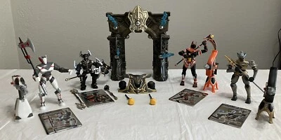 MEGA BLOKS MAG WARRIORS MAGNETIC ACTION FIGURE 4 KNIGHTS & DOOMS GATE - Image 1 of 4