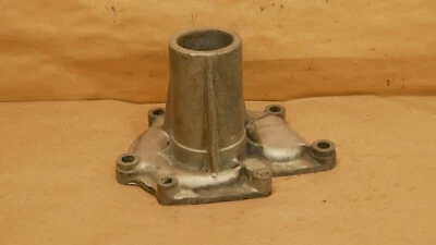 Bomba de agua Ferrari 308 Mondial PN 103705 Foto 1 de 4