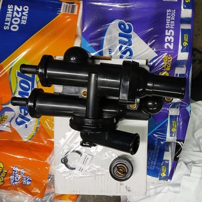 Carcaça do termostato do líquido de arrefecimento do motor Motorad TA4319 07-20 Chrysler Dodge Jeep - Imagem 1 de 2