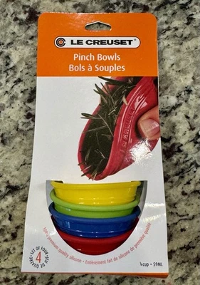 Nuevo Juego de 4 cuencos de silicona Le Creuset 1/4 taza 60 ml Foto 1 de 2