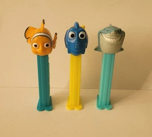 PEZ CANDY DISPENSERS Finding Nemo COMPLETE SET of THREE Disney Pixar 2003 - Picture 1 of 4
