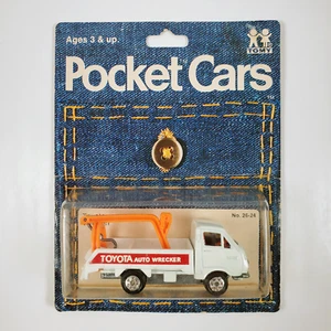 Vintage 1974 Tomica Tomy Pocket Cars Toyota HiAce Auto Wrecker No. 26-24 SEALED - Picture 1 of 8