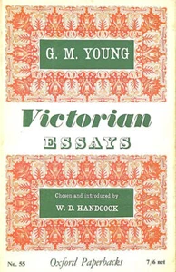 Victorian Essays by Young. G.M. - Foto 1 di 1