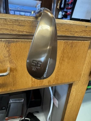 Cuña de lata de aceite Titleist Vokey SM10 56,10* S moler mano derecha Foto 1 de 4