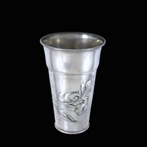 A. Michelsen. Art Nouveau Silver Vase. Anno 1904. - Picture 1 of 5