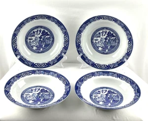 Royal Cuthbertson Blue Willow Wide Rim Soup/Pasta Bowls 8 1/4” Set Of 4 EUC - Picture 1 of 16