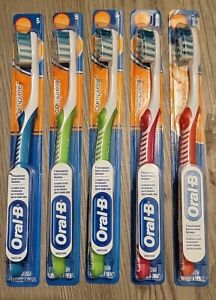 New Listing5 Pack Oral-B Complete Deep Clean Soft Bristle Toothbrushes + 2 FREE EXTRAS! NEW