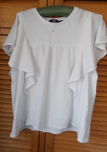 Sportsgirl white top BNWOT - Picture 1 of 7