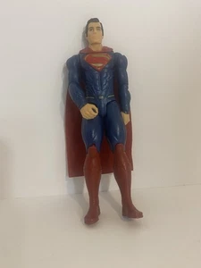DC Comics, 12 Zoll Superman Actionfigur, Sammlerstück Kinderspielzeug für  - Bild 1 von 11