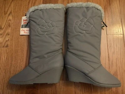 NUEVO CON ETIQUETAS Botas de Nieve Woodbridge De Colección Nylon Cremallera Frontal Gris Forradas de Piel Talla Pequeña 7 Foto 1 de 4
