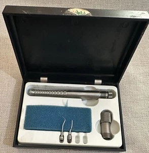 Juego de herramientas de trabajo vintage usado para manualidades, reparaciones, pasatiempos, etc. - Imagen 1 de 13