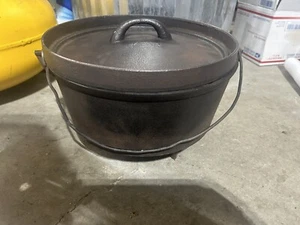Antique Cast Iron Pot Gate Mark 3 Footed Camp Dutch Oven With Lid 11” - Picture 1 of 4