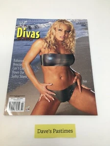 Vintage WWF Magazine DIVAS 2002 Trish Stratus NO FLEER TRADING CARDS - Picture 1 of 3