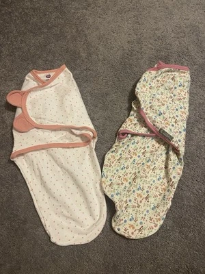 Bundle of two Swaddles size small, SwaddleMe and Parents Choice brand - Image 1 of 4