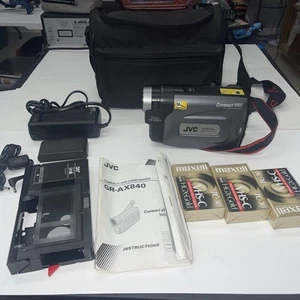 JVC GR-AX840 Camcorder - Carry Case, Instructions, Batteries & Chargers Cass - Picture 1 of 7