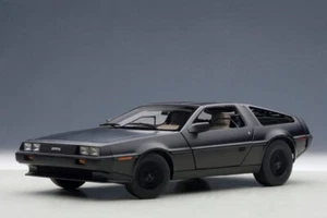 1:18 DeLorean DMC 12 by AUTOart in Matt Black 79912 Model Car - Picture 1 of 1