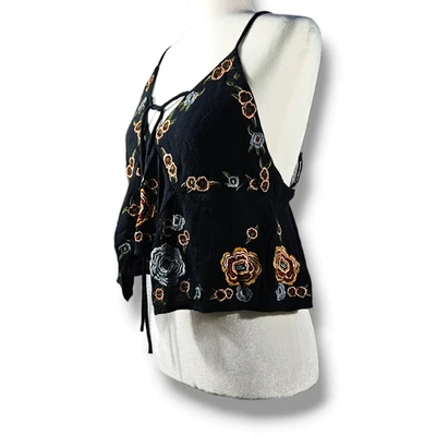 Camiseta sin mangas Free People Florence rosa bordada espalda cruzada talla nueva con etiquetas XS [0-2] Negro Foto 1 de 4