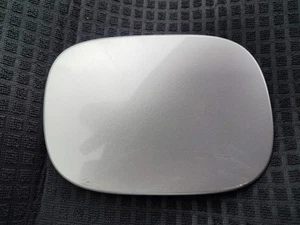 30716668 31440246 31278904 Volvo 8-10 V70 8-16 XC70 Gas Fuel Door Cover Lid 472 - Picture 1 of 12