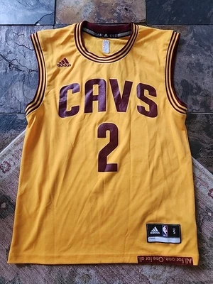 Футболка Kyrie Irving Cleveland CAVALIERS NO2 желтая Adidas с вышивкой полиэстер  - Изображение 1 из 4