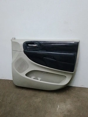 Dodge Grand Caravan 2011-2016 panel de puerta del pasajero delantero derecho OEM 1VP98BD1AB Foto 1 de 4