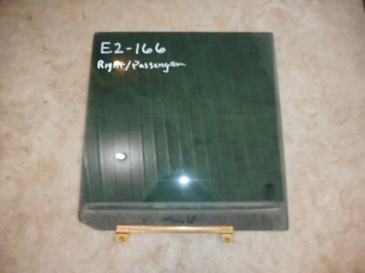 2004 LAND ROVER DISCOVERY II RIGHT PASSENGER DOOR GLASS WINDOW  Foto 1 de 4