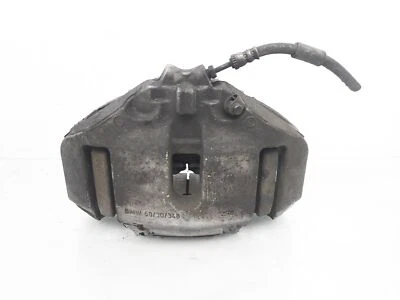 Pinza de freno delantero derecho pasajero BMW 535I 2011-2016 tracción trasera 34-11-6-792-690 Foto 1 de 4