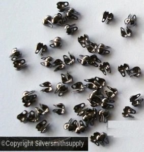 Fine collana 3mm NERO placcato anello chiuso guscio vongole punte perline 50+pz FPC031 - Foto 1 di 3