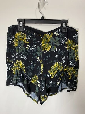 Free People Fiona Ruffle Side Shorts Size 6 Black Floral Boho - Image 1 of 4