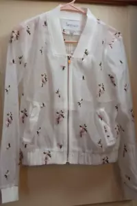 Lucy Paris White Jacket With Pink Floral Print Size Medium New - Picture 1 of 4