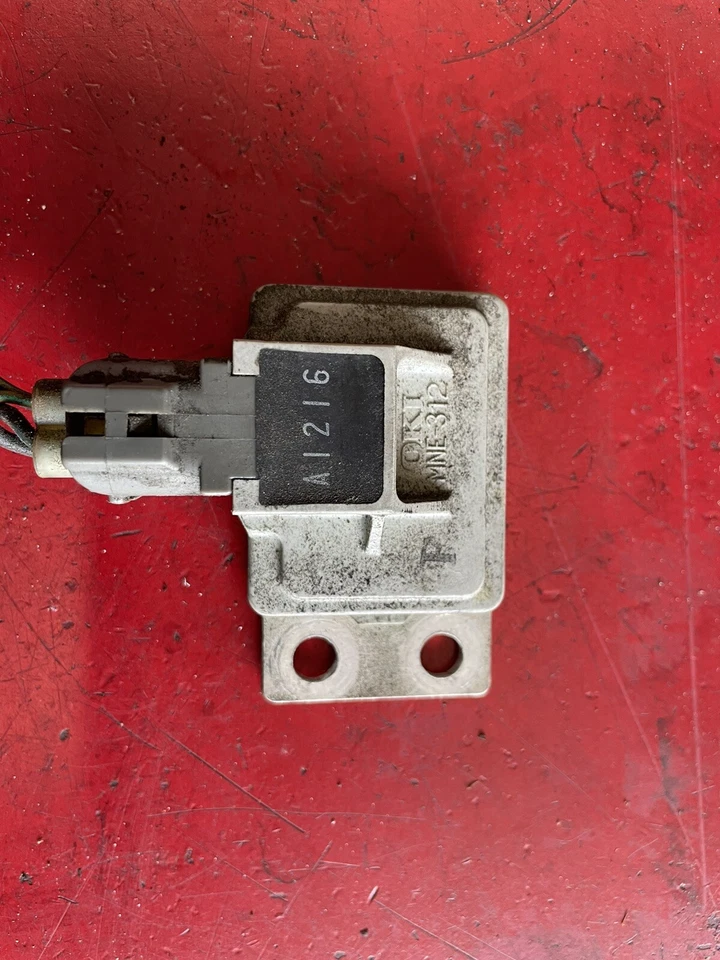 1992 1993 1994 92 93 94 ACURA VIGOR 2,5 L MÓDULO DE CONTROL DE ENCENDIDO MNE-312 Foto 1 de 2