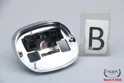 2004 Harley Road King тормоз задний фонарь ободок основание хром 68066-99 - Изображение 1 из 4