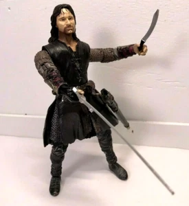 Herr der Ringe Helm's Deep ARAGORN 6,5" Actionfigur LOTR 2002 Marvel ToyBiz - Bild 1 von 11