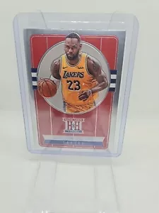 2019-20 Panini Chronicles - Hometown Heroes Optic Prizm Pink #561 LeBron James - Foto 1 di 2