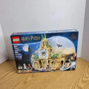 LEGO Harry Potter: Hogwarts Hospital Wing (76398) New Sealed - Bild 1 von 4