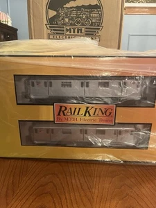 MTH Electric Trains Rail King 2- Car R62 Non Powered Subway Set Never Opened - Picture 1 of 5
